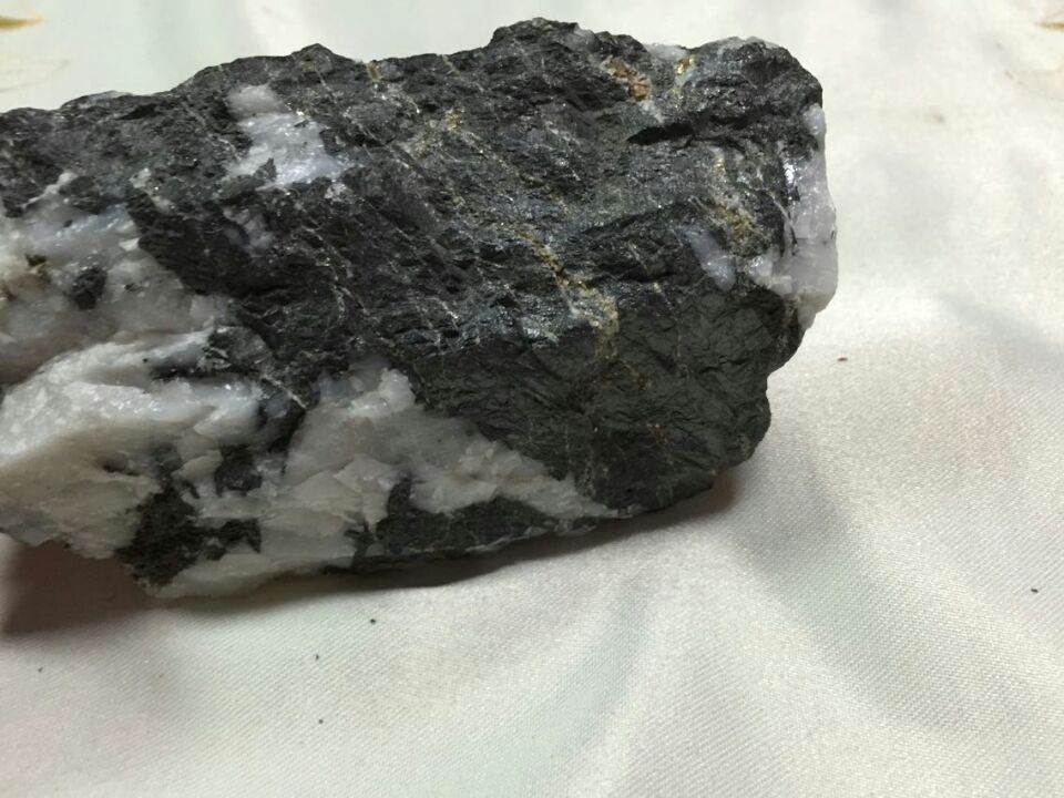 江西省赣州市铜钨多金属矿山寻求整体转让或合作伙伴